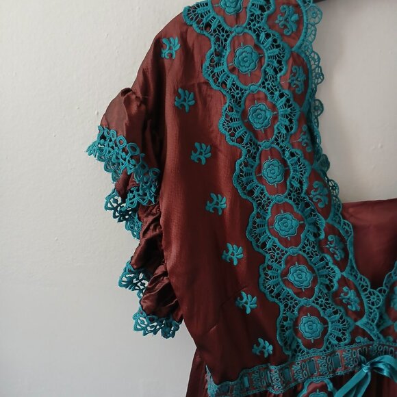 VTG Betsey Johnson Size 8 Women's‎ 100% Silk Dress Brown Blue Crochet Midi Lined - Picture 7 of 16